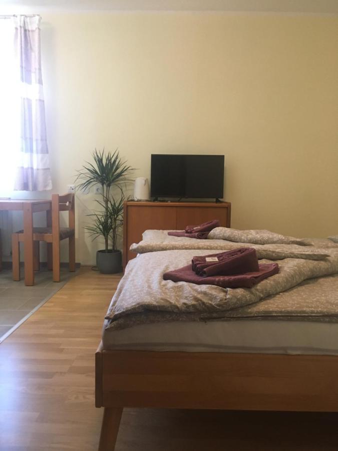 Lindenhof Ybbs Bed & Breakfast Ybbs an der Donau Ngoại thất bức ảnh